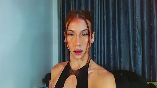 Kenisha Sweet online show from May 5, 1:41 am
