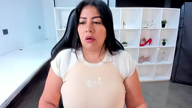 natural bigboobs online show from March 31, 7:47 pm