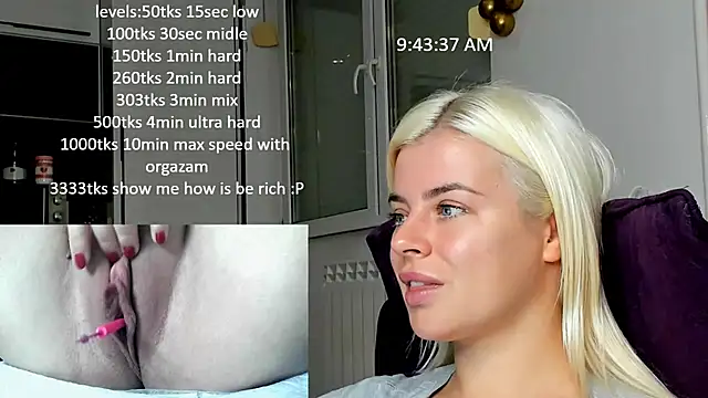 queenofthenighttt online show from October 27, 8:43 am