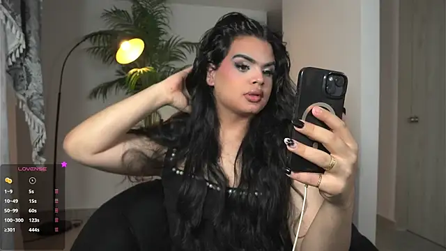 artechloe online show from May 7, 2:05 am