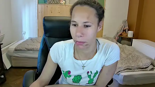 AaliyahHarris online show from May 22, 4:27 pm