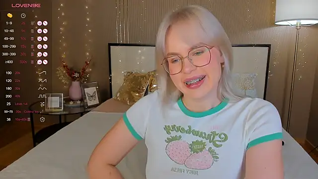 bellatip online show from November 25, 1:19 am