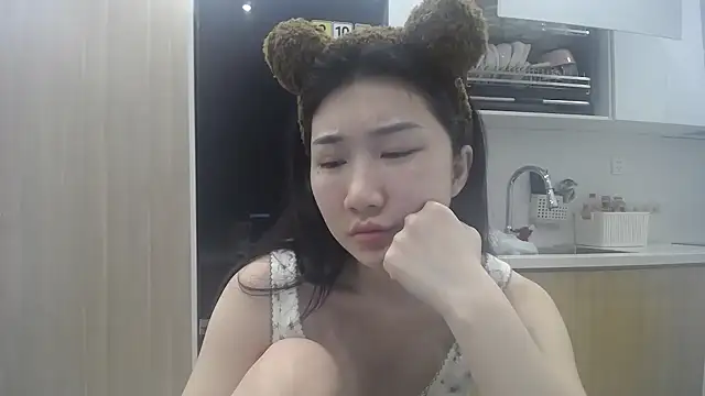 Asiagirll online show from May 17, 11:31 am