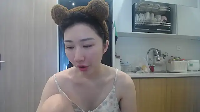 Asiagirll online show from May 25, 2:21 am