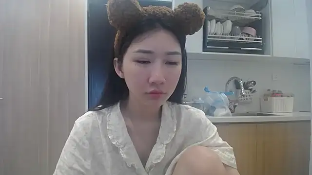 Asiagirll online show from May 3, 3:10 am