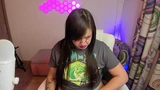 sophia grants online show from November 28, 5:32 am