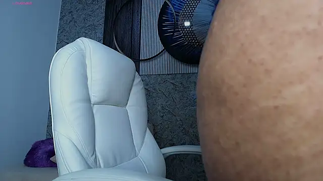 octavia rouse online show from November 13, 11:04 pm