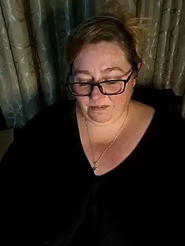 Iceprincess2bad4u online show from May 12, 6:25 pm