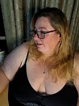 Iceprincess2bad4u online show from May 4, 6:33 pm
