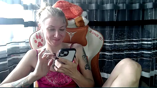 cold lollipop online show from May 17, 6:56 am