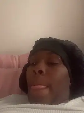 Foreignthababyy online show from January 9, 11:09 pm