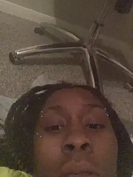 Foreignthababyy online show from November 30, 5:22 am