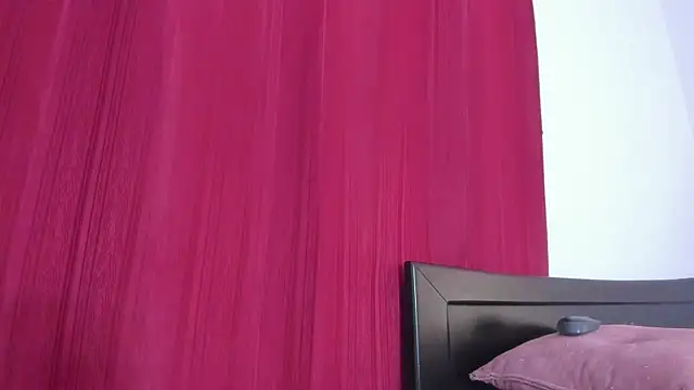 Moonlight1002 online show from April 5, 6:12 am