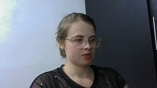 HellenMiyer1111 online show from March 23, 8:59 pm