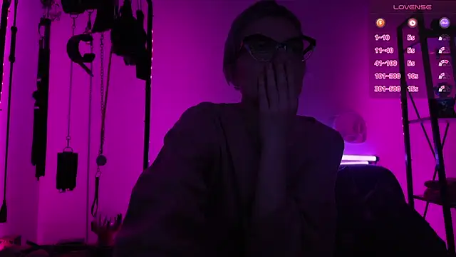 CyberXGoddess online show from May 21, 10:35 am