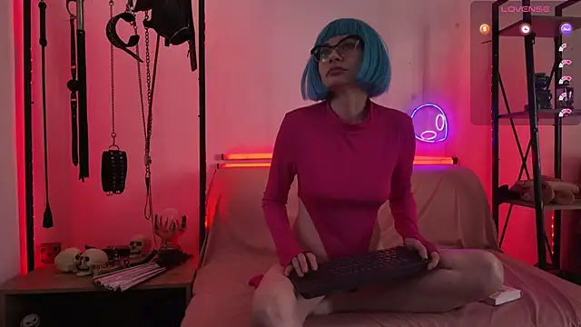 CyberXGoddess online show from May 11, 5:53 am