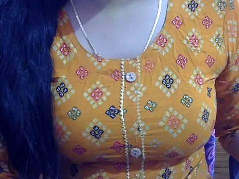 Your wild Dia online show from November 23, 7:00 am