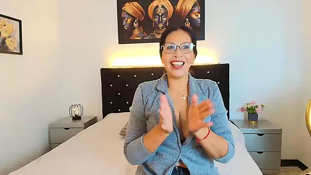 Shanon mature online show from May 20, 8:17 pm