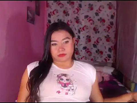 katrinawillff online show from December 15, 5:56 am