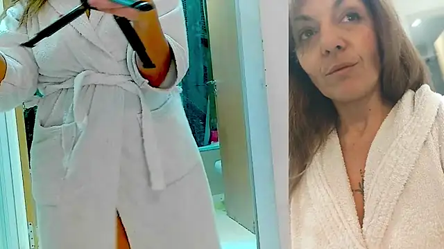 Carolain3 9 online show from May 20, 6:38 pm