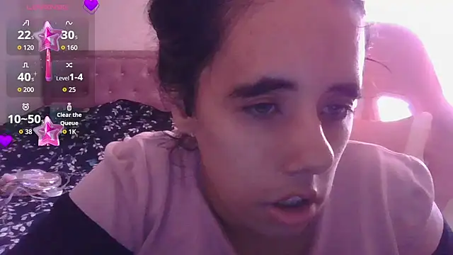annarose19 online show from May 19, 7:32 pm