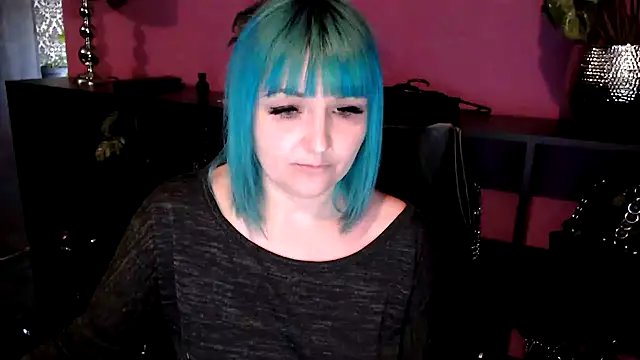 beauty-of-pain online show from April 9, 3:17 pm