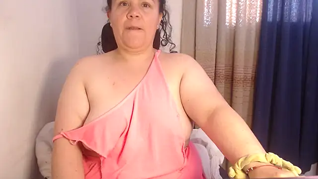 agathamiller01 online show from May 24, 1:54 pm