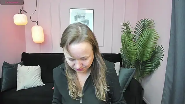 GabrielGold online show from October 3, 8:25 pm