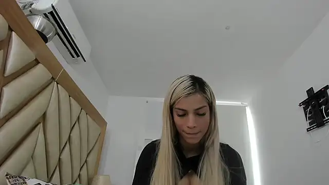briana wonder69xxx online show from May 27, 2:36 pm