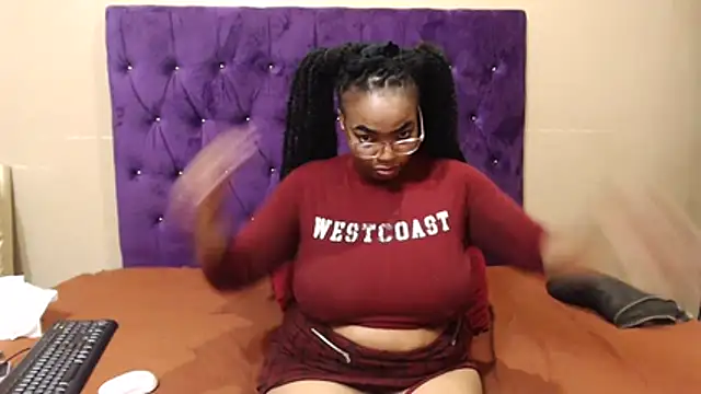 EBONYBUSTYY online show from May 22, 6:06 pm