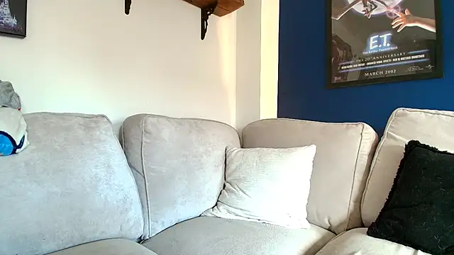 short sweetpea online show from March 26, 3:03 pm