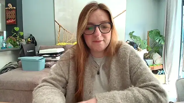 short sweetpea online show from April 7, 11:56 am