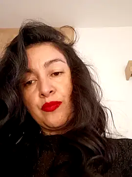 Cherry 1992 online show from May 22, 2:48 pm