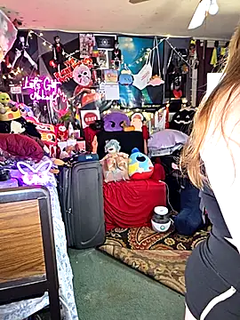 VelvetDiablo online show from May 16, 2:03 am