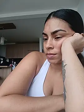 Ivanna2 online show from May 11, 2:45 pm