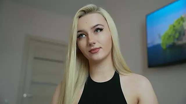 CatchMe1 online show from February 16, 7:41 am