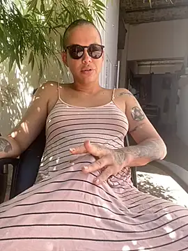 Alicbranca online show from February 13, 3:24 pm