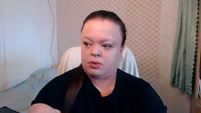 Janiffer MiMi online show from May 31, 3:29 pm