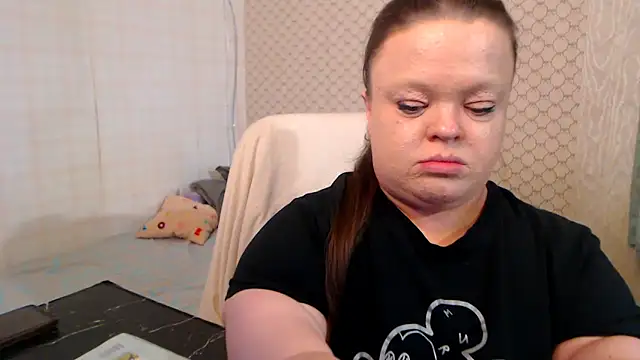 Janiffer MiMi online show from May 27, 1:57 am