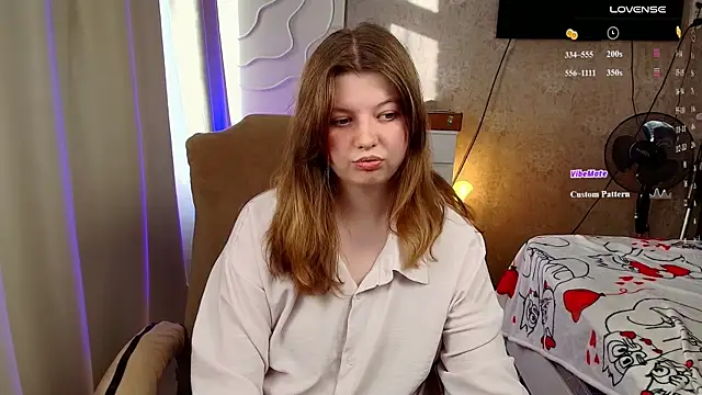 Vivian cutie online show from May 7, 3:49 pm