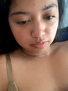 Peach Girll online show from May 25, 7:02 pm