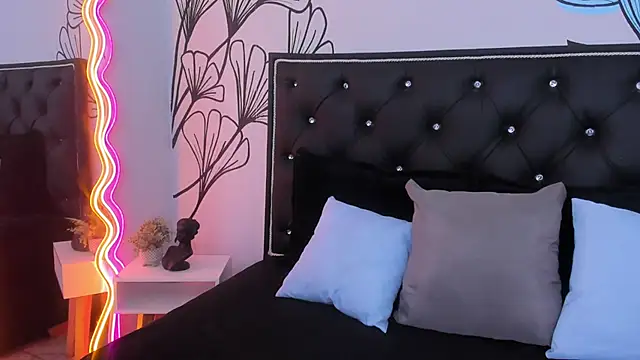 Sweet Ariadna  online show from October 15, 12:30 pm