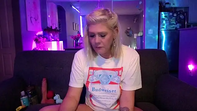 Lexi Shocker online show from May 27, 5:26 am
