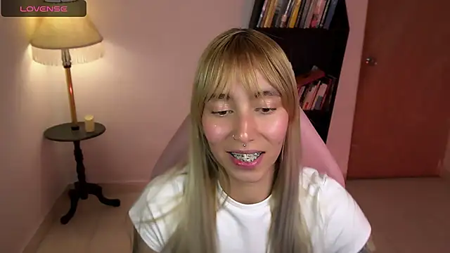 Saucy Jenn online show from February 22, 2:34 am