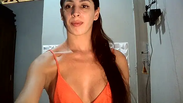 AlexiaDuucan online show from May 4, 5:39 pm