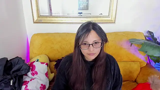 Kyomi chang online show from May 7, 1:26 pm