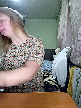 BustyBlond online show from January 9, 5:23 am