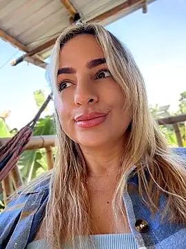 sammyqueenx21 online show from May 7, 1:26 pm
