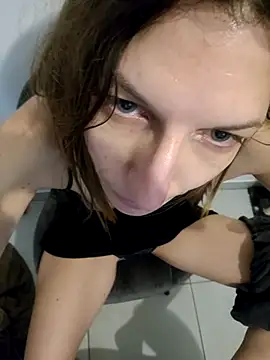 Juna8584 online show from December 23, 12:25 am