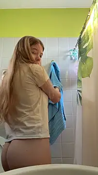 -veranito- online show from December 1, 9:28 pm